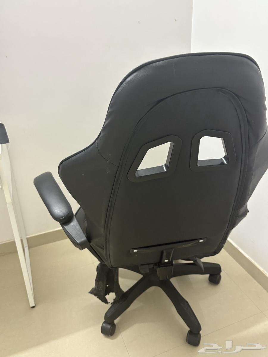 كرسي للبيع با 90 اليد الثانيه موجوده ولكن ماركبته64396908005378110