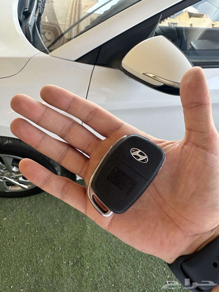 هيونداي ألنترا 2017 - أبيض - ممشى قليل64546425230339111