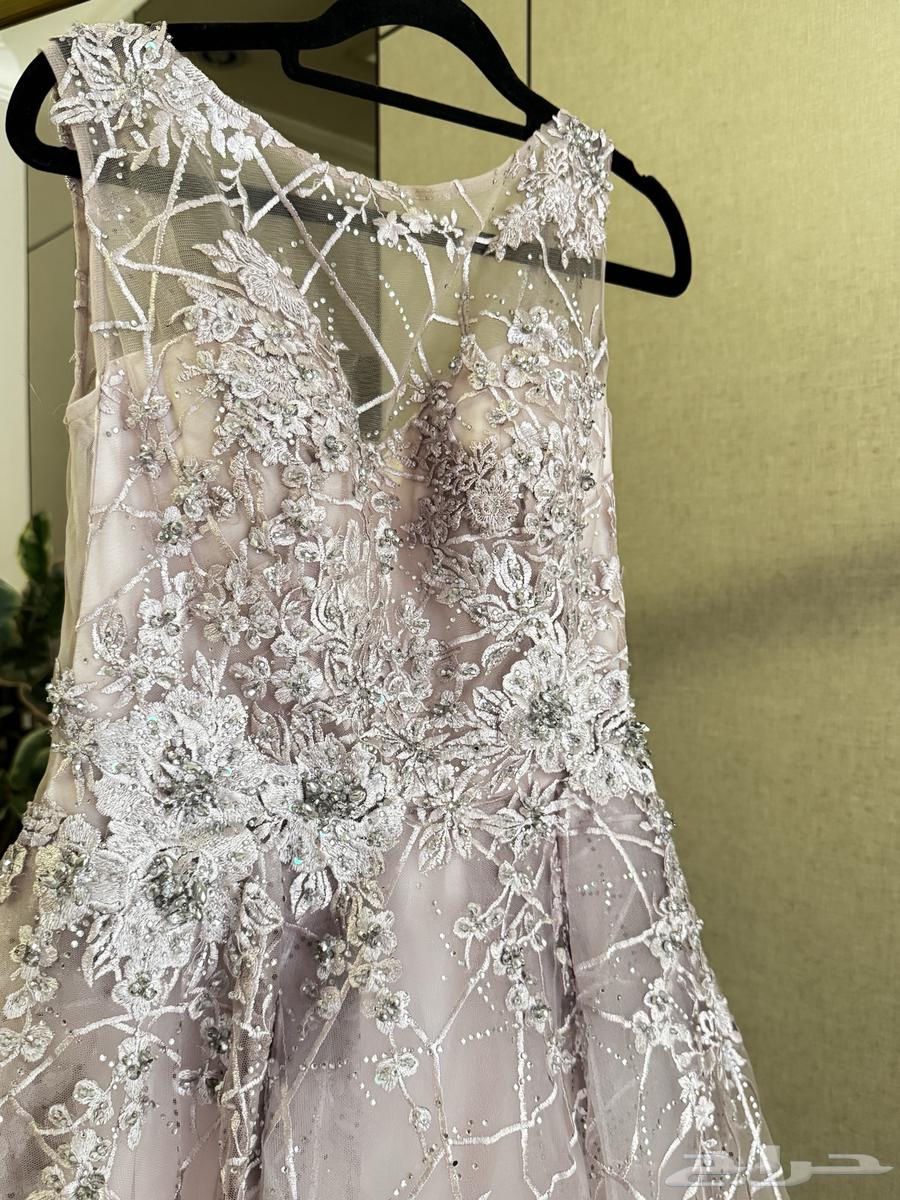 فساتين بعضها لم يتم استعمالها وجديده64399202581122113