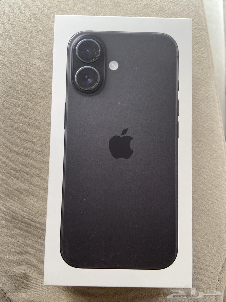 iPhone 16 regular model black color64396977318274110