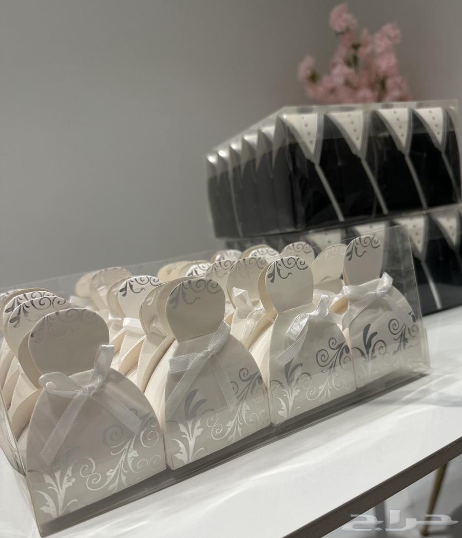 توزيعات زواج توزيعات ملكة توزيعات عرسان بأسعار جمله64396922169857113