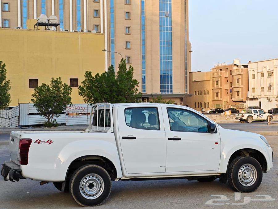 Isuzu D-Max 2020 LS Model, Large 3000C Engine64404694387458111