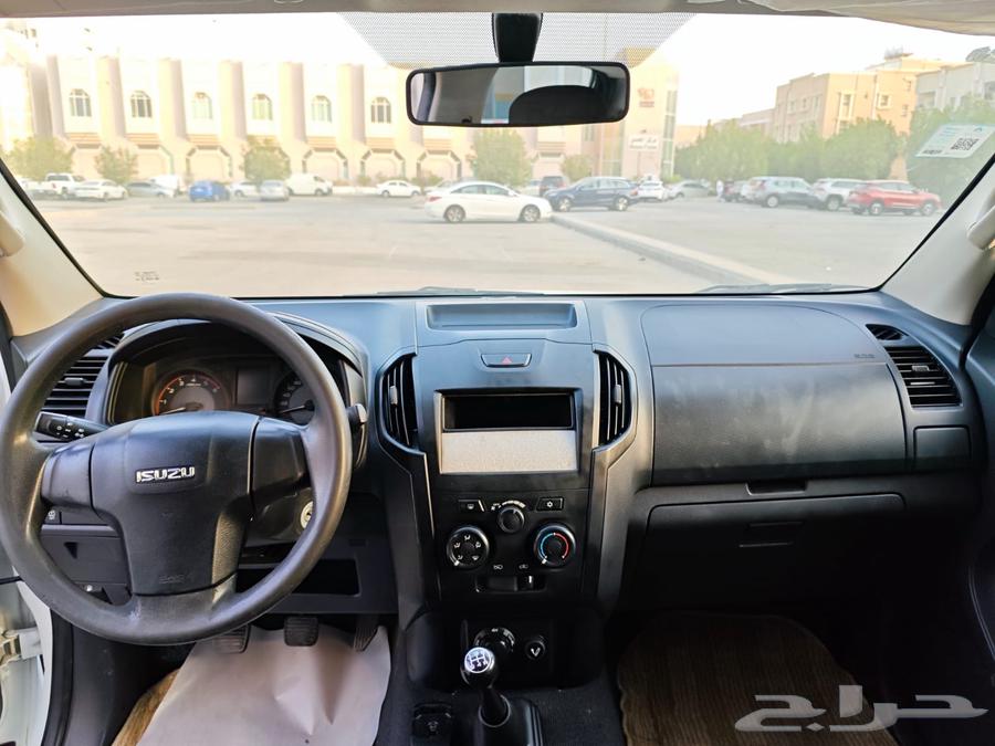 Isuzu D-Max 2020 LS Model, Large 3000C Engine64404694387458113