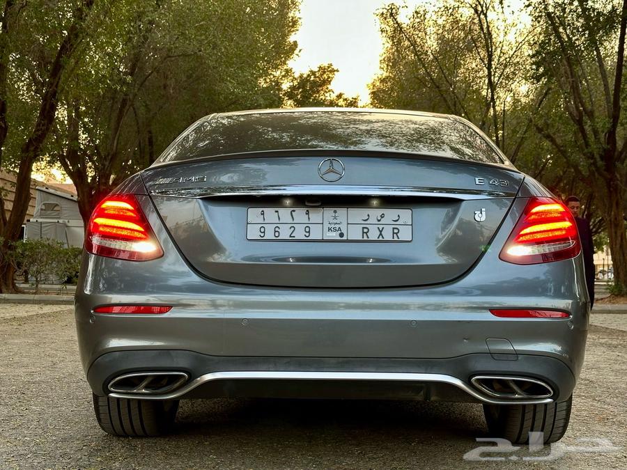 Mercedes e43 Amg63618144033409111