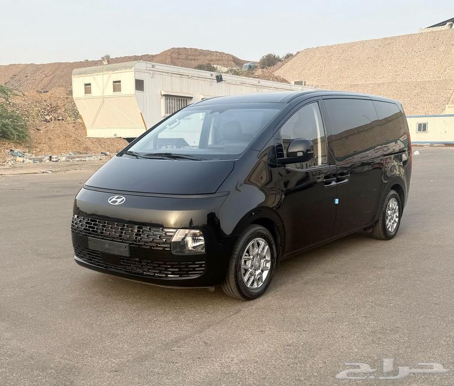 هونداي استاريا 2022 ديزل 12 راكب شبه جديد للبيع64550560043010110