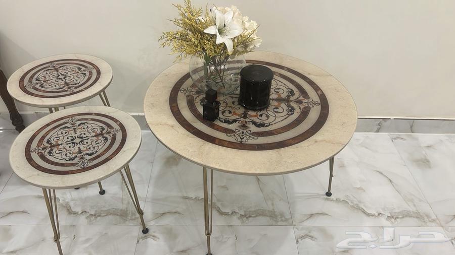 A complete set for 400 riyals, and I communicate privately64397963377026112