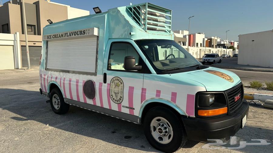 Modern-looking ice cream car for sale, in high demand63618077744514111