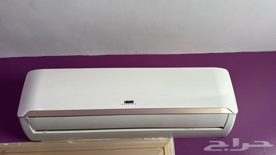 Clean air conditioners in excellent condition64398061332610111