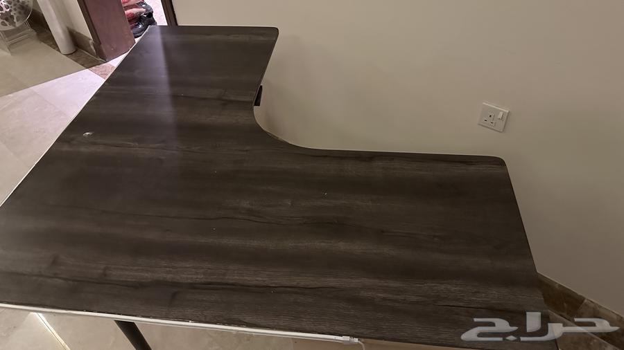 طاوله للبيع64398967078018111