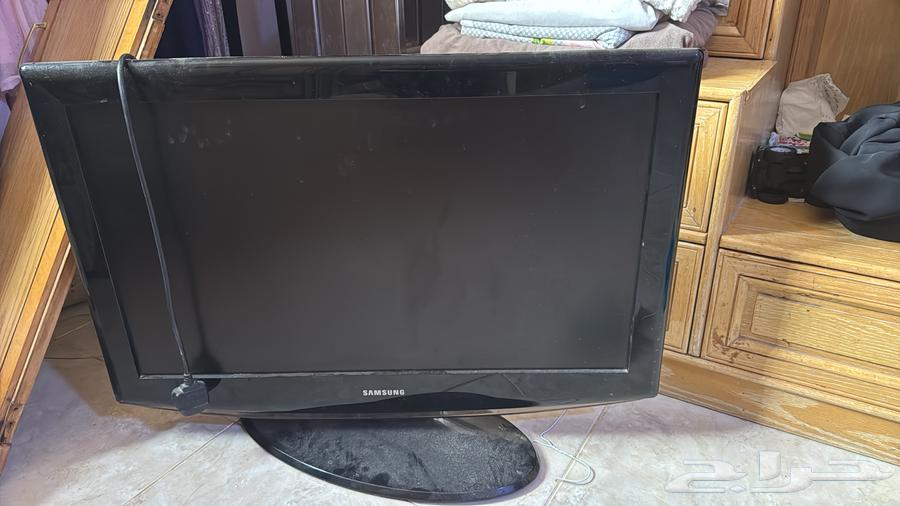 Computer screen number WhatsApp64403728492545112