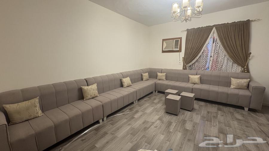 كنب للبيع قابل للتفاوض64394855234947110