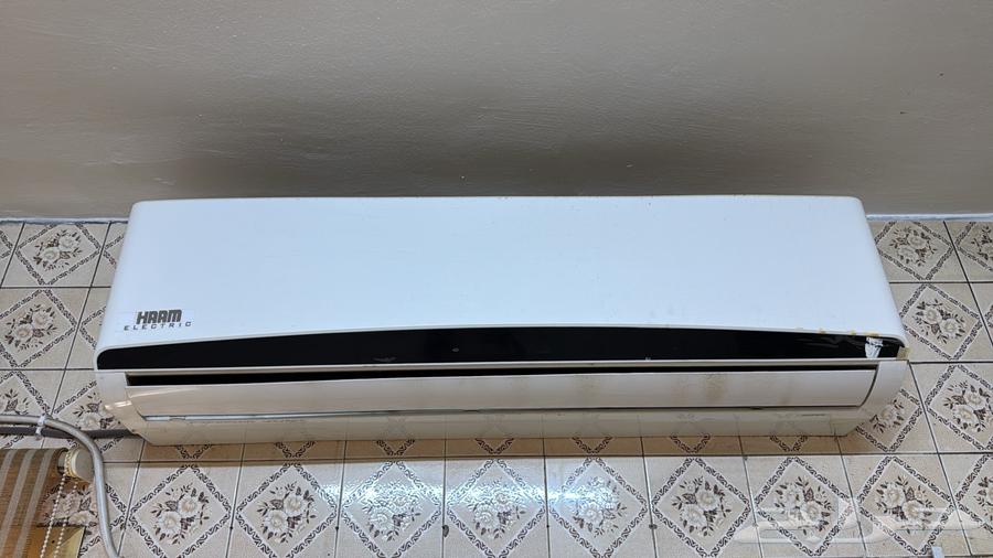 Clean air conditioners in excellent condition64398061332610114