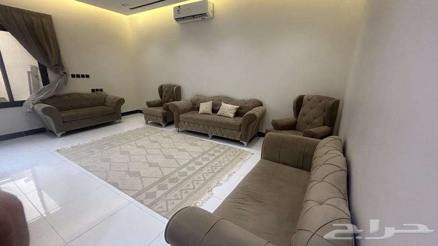 أثاث مستعمل بحالة زينة   جدة (قابل للتفاوض)64398897724033110