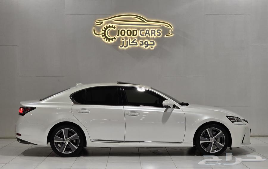 لكزس GS300 موديل 2018 بحاله الوكاله63618071566595111