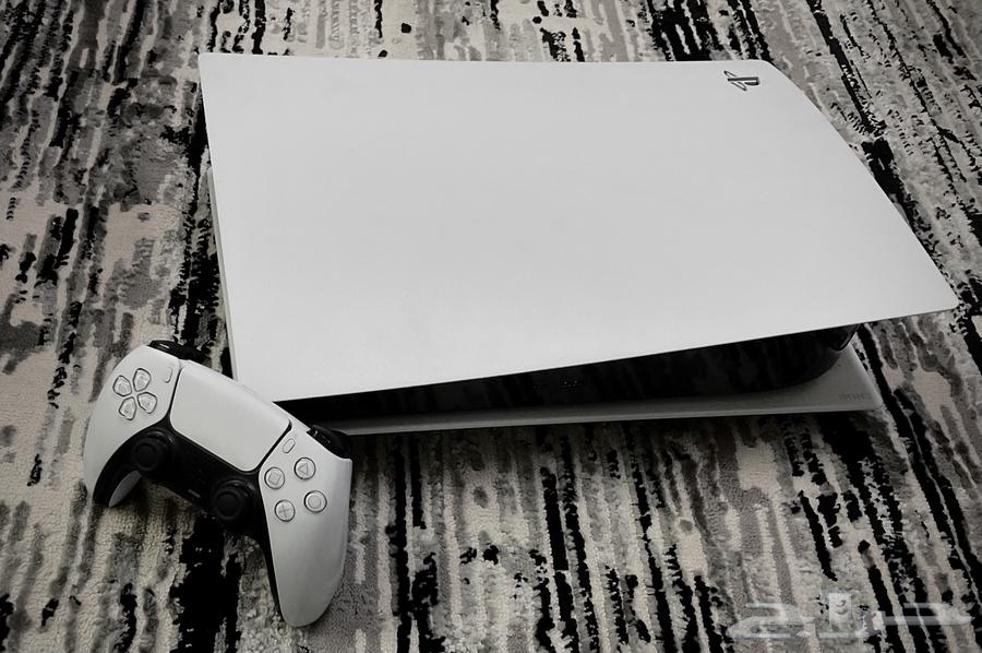 بلايستيشن 5 في حالة جيدة جدًا مع وحدة تحكم واحدة64393376253186110