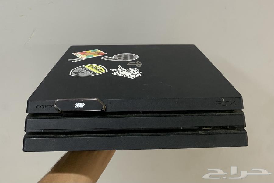 PS4 Pro سوني فور برو نظيف وبسعر طيب64399313955073111