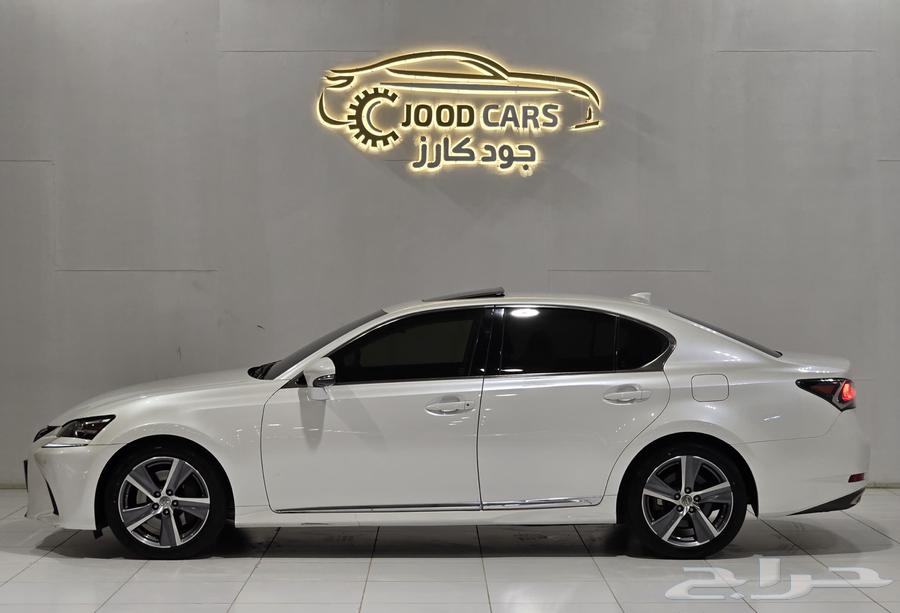 لكزس GS300 موديل 2018 بحاله الوكاله63618071566595113