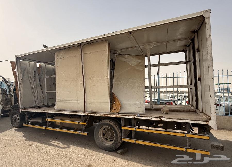 للبيع دينا ايسوزو لوري مصدوم64548308868481113