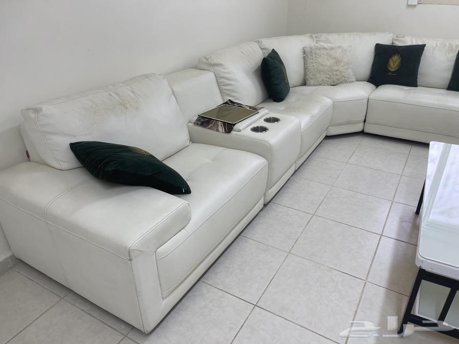 اثاث منزلي فاخر مستعمل نظيف للبيع64399995579650111