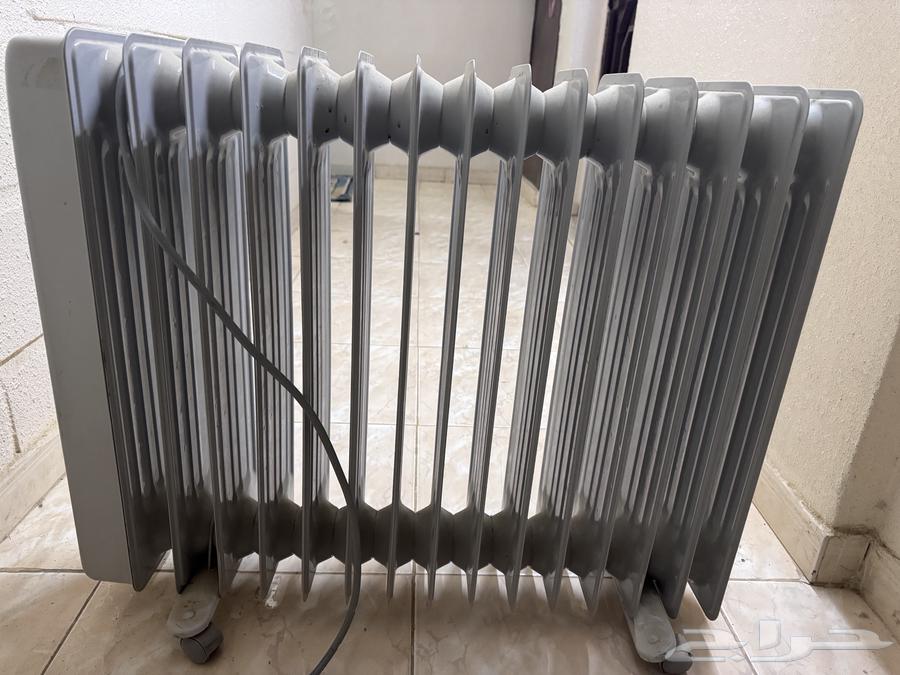 للبيع مدافئ على الكهرباء بحالة جيدة64397464732546112
