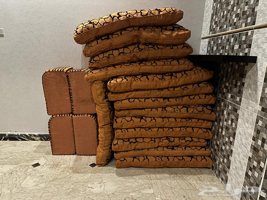 مساند 14 قطعة   4 مراكي للبيع64394039208707110