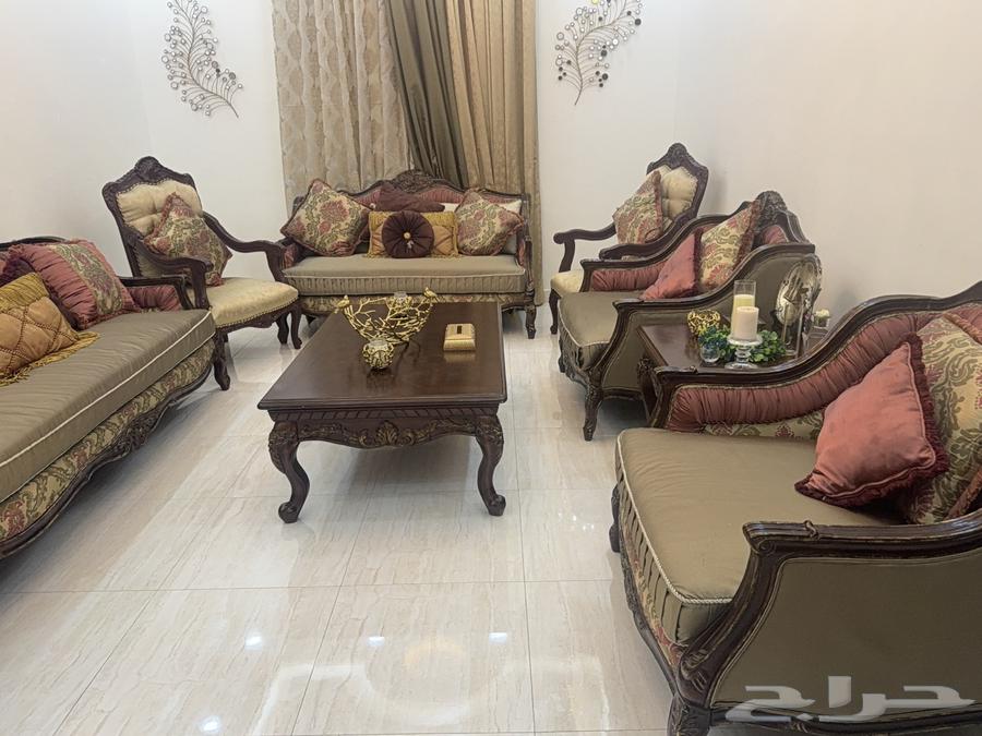 كنب نظيف جدا للبيع من المطلق الشراء 22000R للبيع اعلى سوم64399647946115113