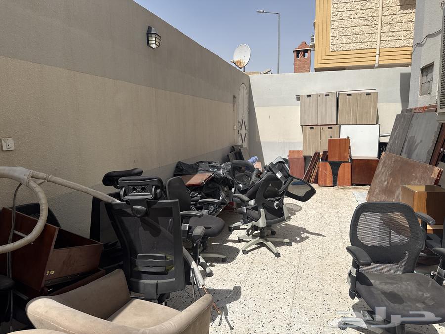 مكاتب للبيع64398493073537110