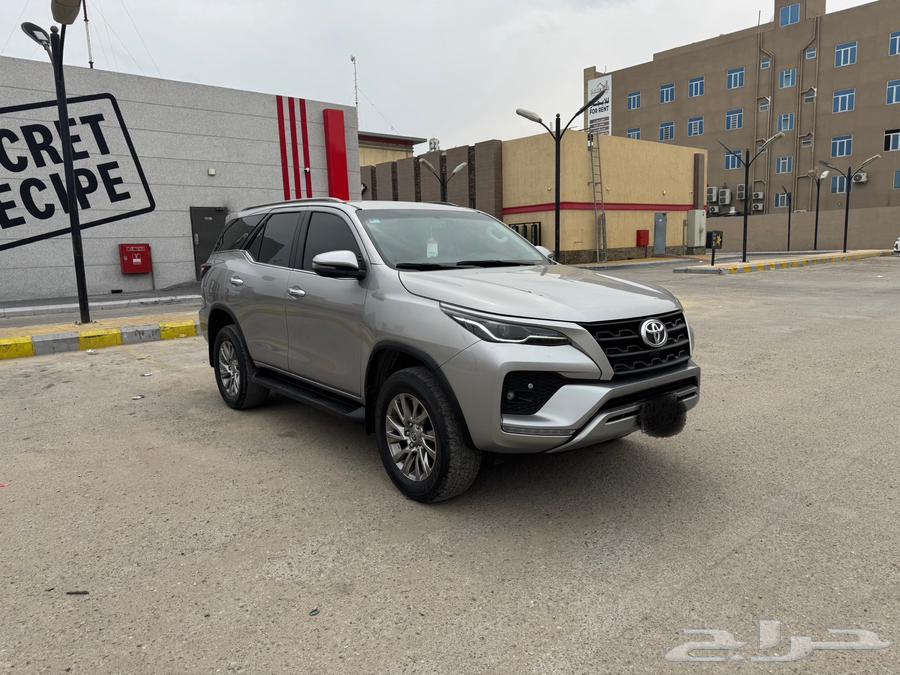 فورتشنر مديل 2022 فل كامل ديزل ممشى 9164543973555585111