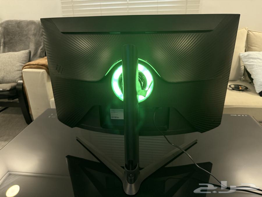 للبيع  شاشات ألعاب عالية الأداء بحالة ممتازة64397922028161114