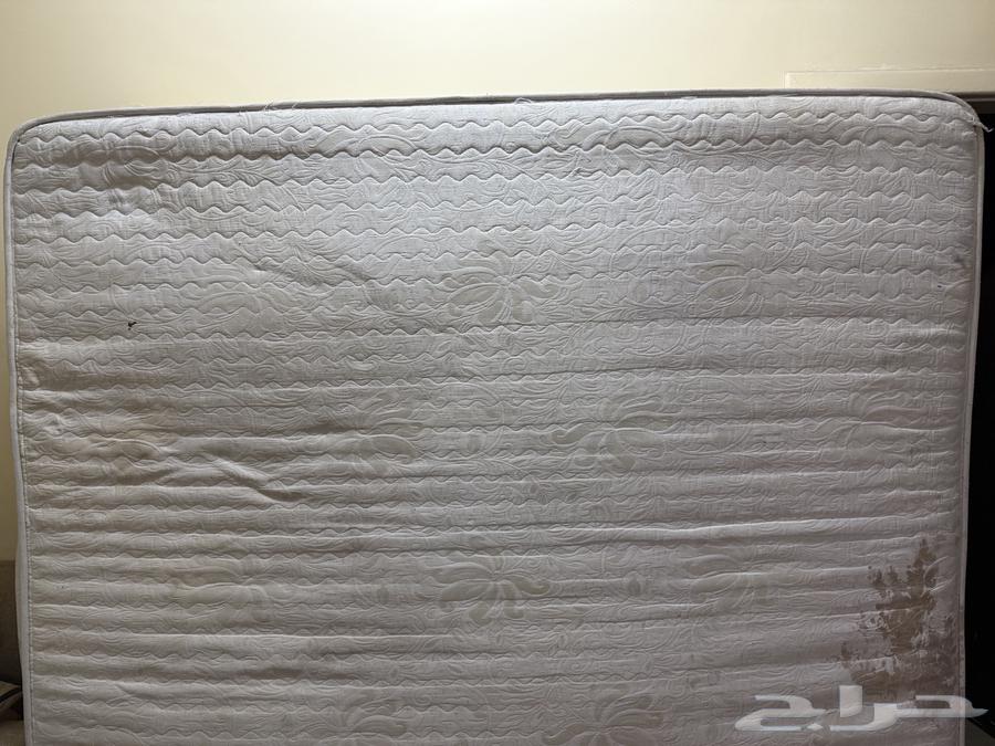 مرتبة وانبوبة غاز للبيع64400439425921112