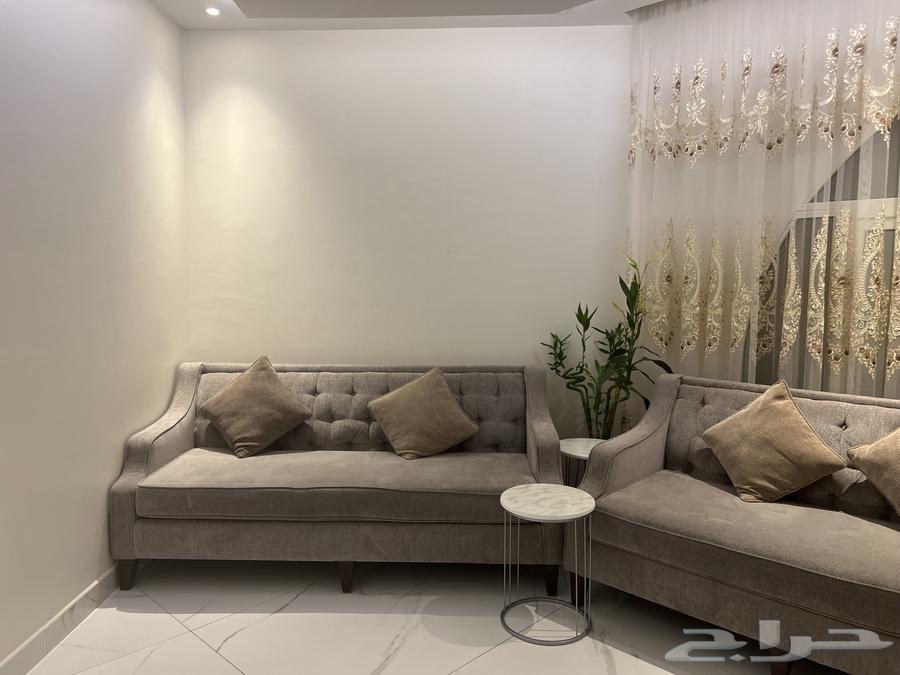 كنب نظيف جدا64398589331458113