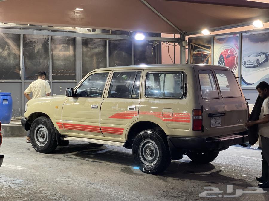 Land Cruiser 1991 on condition (warehouse)64543011875073112