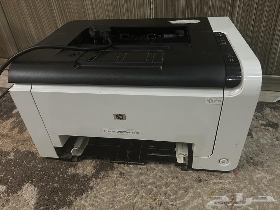 للبيع طابعة HP ليزر CP1025nw نظيفة64394151101315110