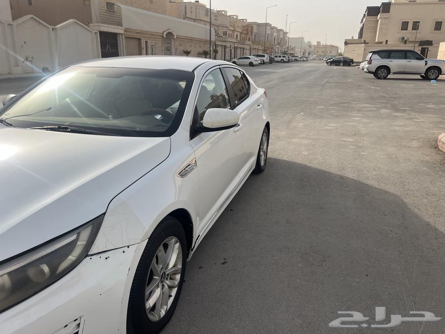 Kia Optima 2015, mileage 300, has three paint repairs63618069977985111
