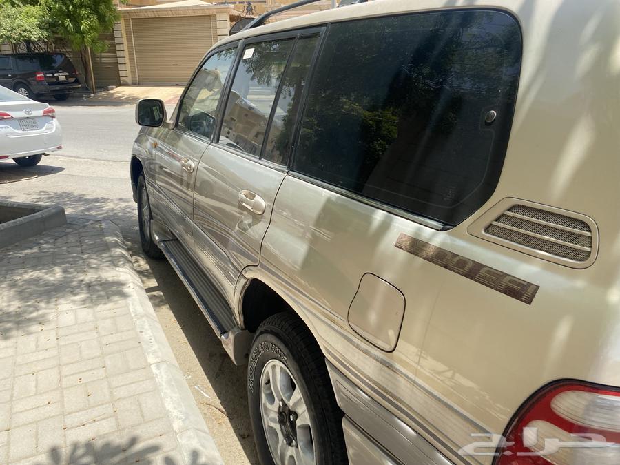 Toyota GX-R car with sunroof, renewed and protected63618147261953112