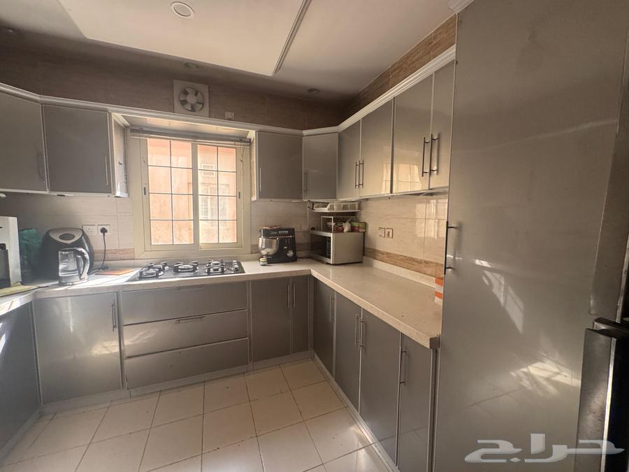 مطبخ مستعمل نظيف جدا للبيع64400079049987111