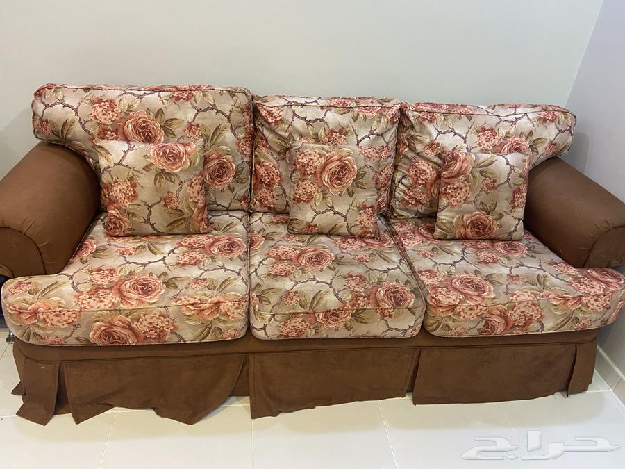 Classic sofa set with table64395545645697110