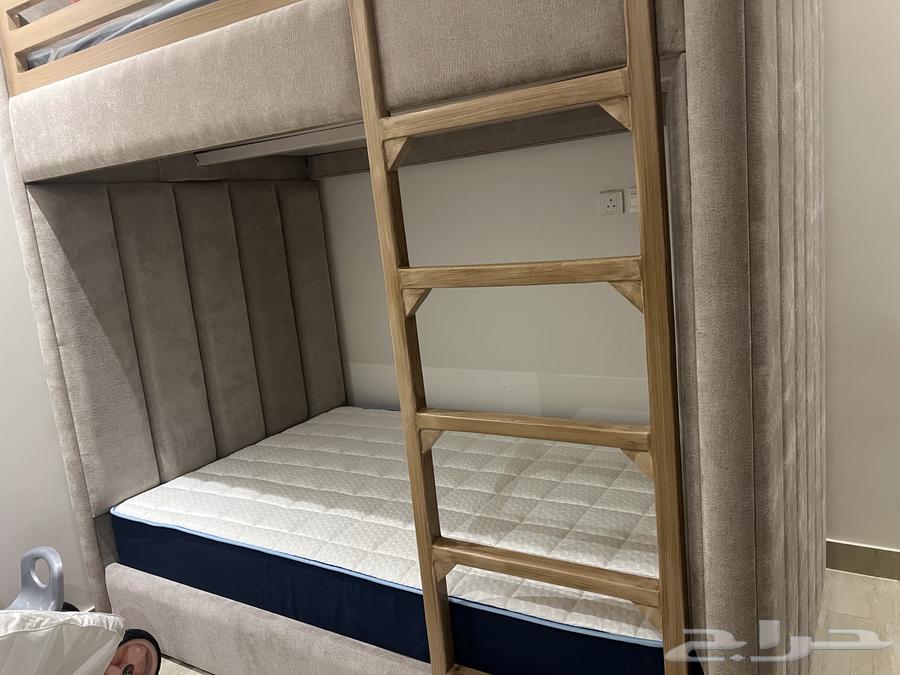 سرير جديد لم يستخدم مع المراتب64400563454465111