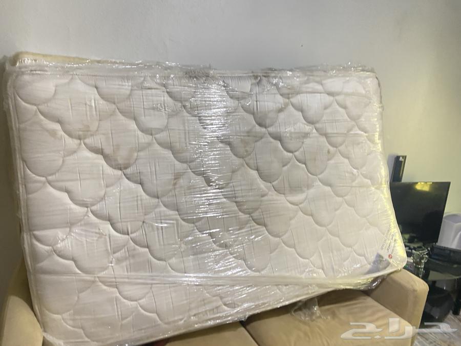 عفش وأجهزة للبيع64400079116163114