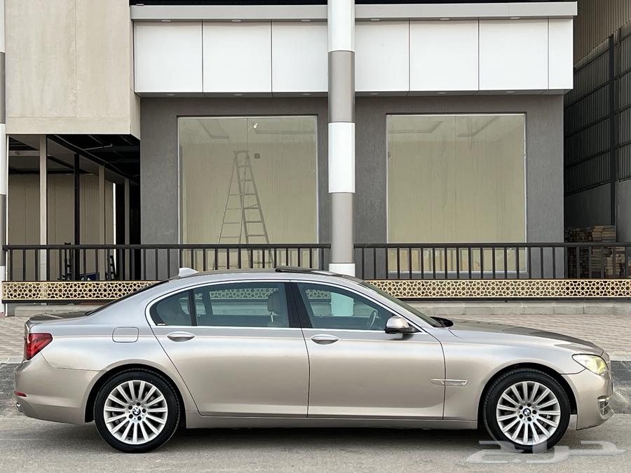 بي ام دبليو - Li 730 - 2015 - سعودي - وكالة64547221574659113