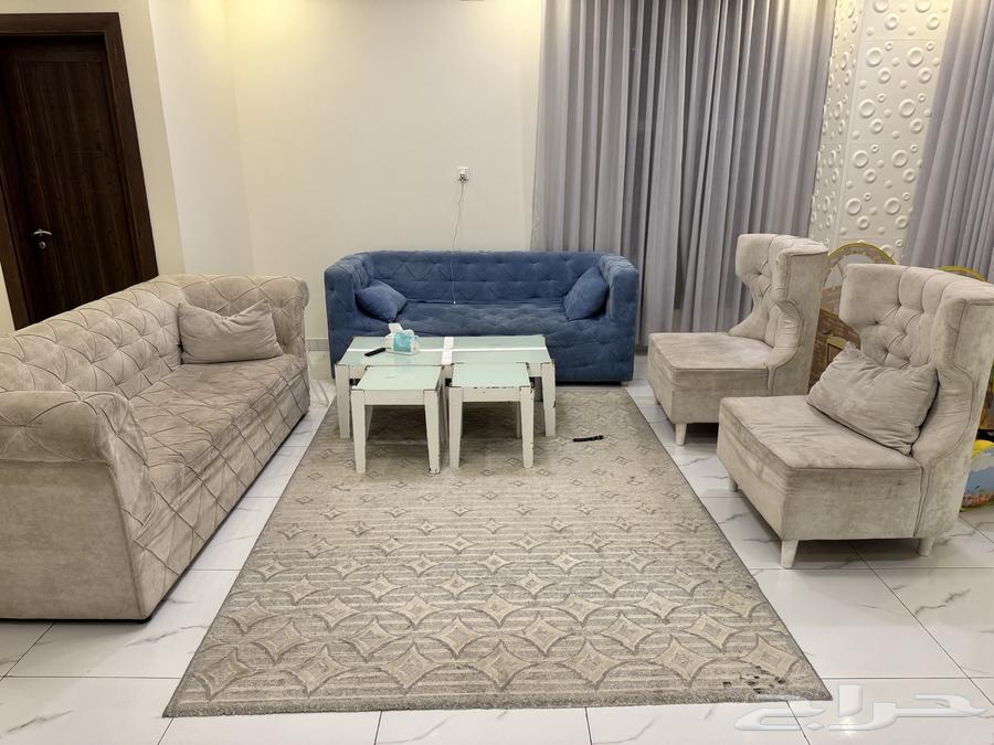 كنب 4 قطع مع 3 طاولات وسجاد القصيم بريدة تواصل وتس فقط64392456587393110