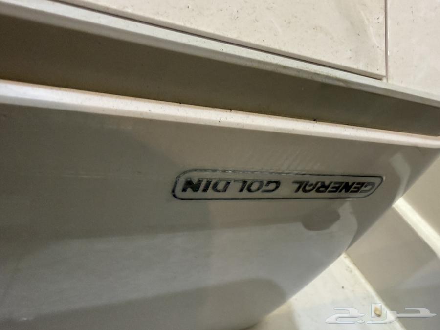 يوجد لدي مكيف اسبلت جديد استخدام 6 شهور فقط اكبر حجم ويوجد64393335035011111