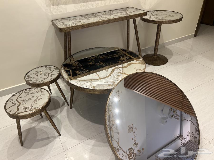 Set of tables64400412102529112