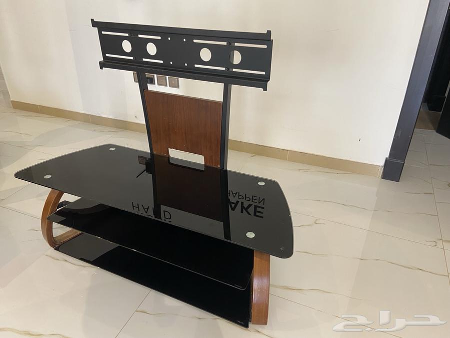 طاولة تلفزيون عرض 180 سم و طول 45 ب29064398019104897111