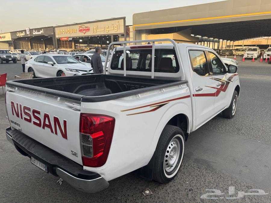 Nissan Navara 201663618069252353114