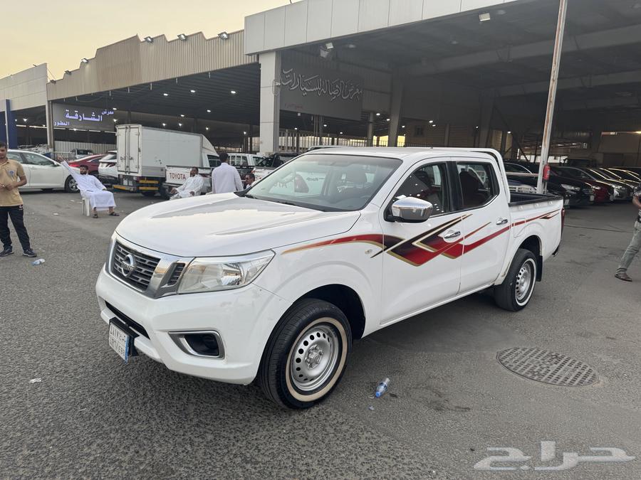Nissan Navara 201663618069252353112