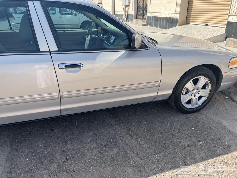 فورد فكتوريا فل كامل سعودي64542062228226112