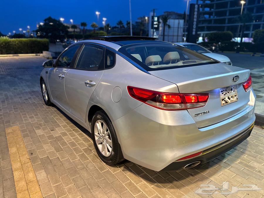 Kia Optima 2016 Half Full Very Clean63618143475457114