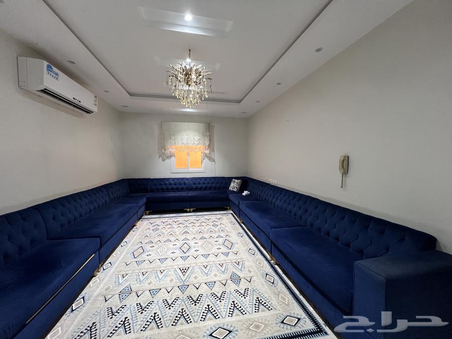 كنب مستعمل للبيع مع مدخل و مرايا64396365291523113