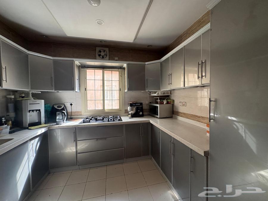 مطبخ مستعمل نظيف جدا للبيع64400079049987112